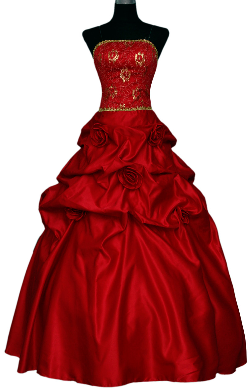 свадебное платье с красной лентой на поясе