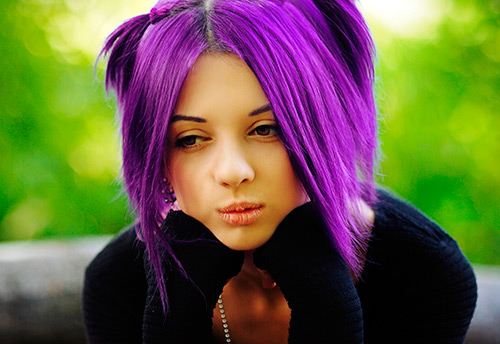 Прекрасные оттенки фиолетового цвета волос
