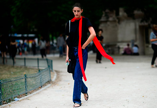 С чем носить длинный узкий шарф – красивые сочетания