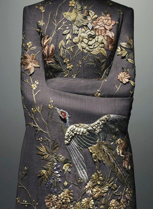 Платья из купонной ткани от кутюр