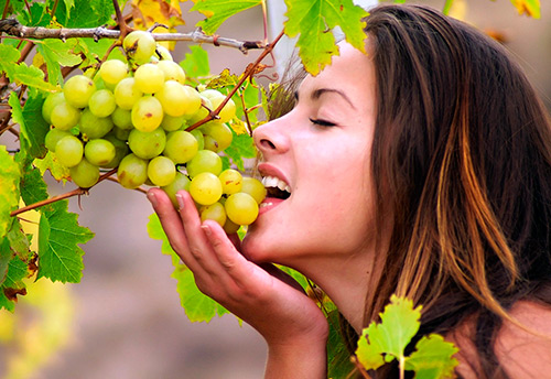 Виноград – полезные свойства для красоты и здоровья