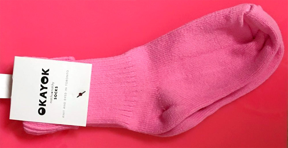 розовые носки