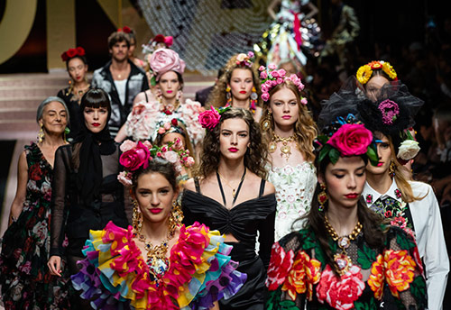 Модная женская одежда и аксессуары весна-лето 2019 Dolce & Gabbana