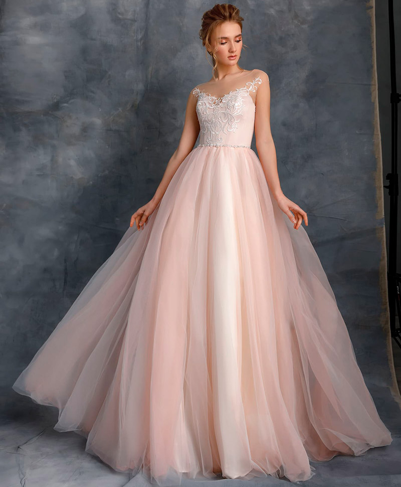 Розовые свадебные платья – выбираем свой оттенок и фасон