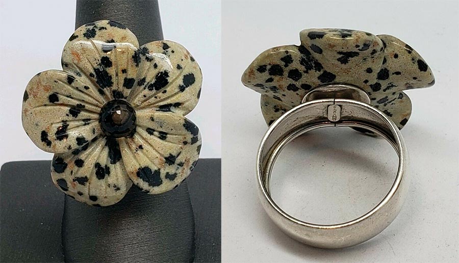 Кольцо-цветок из камня