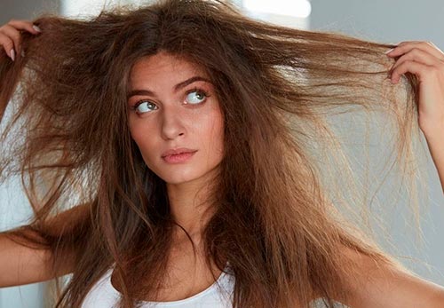 Старение волос у женщин: средства для продления молодости
