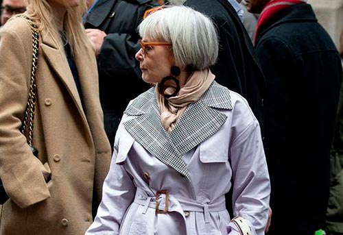 Что носить женщинам старше 50 лет зимой?