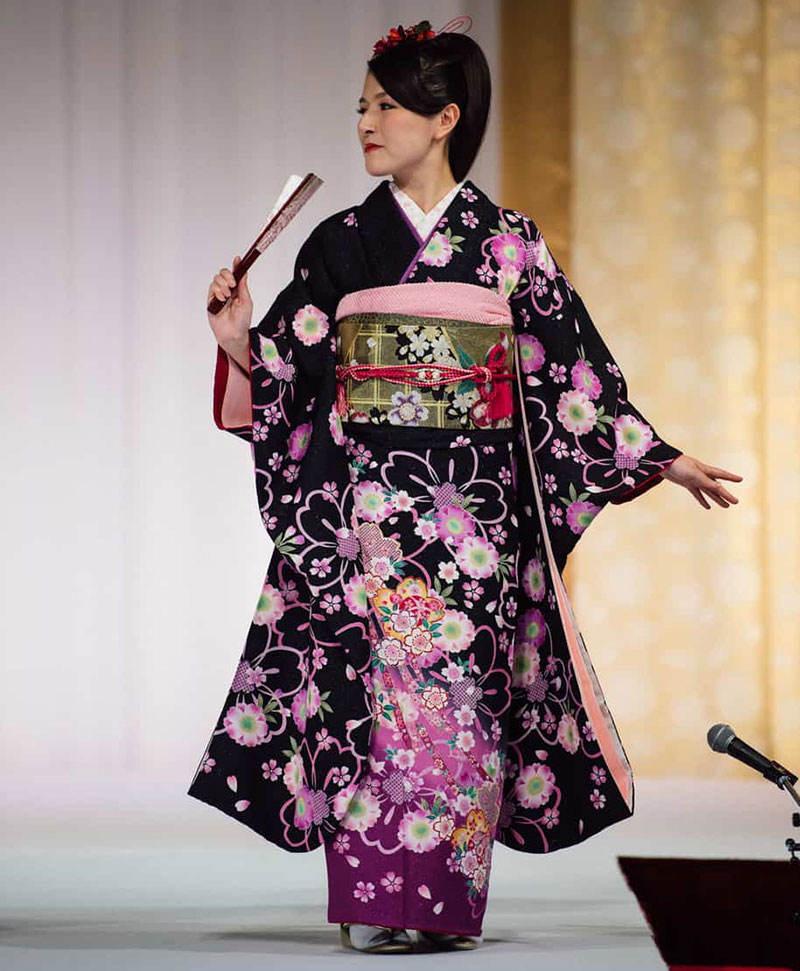 Что такое кимоно в японии